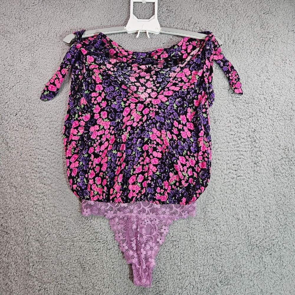 New Intimately Free People Bare It All Bodysuit Size Small Floral Purple Pink -S